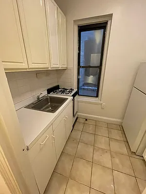 Rented by Best Apartments North Inc | media 25