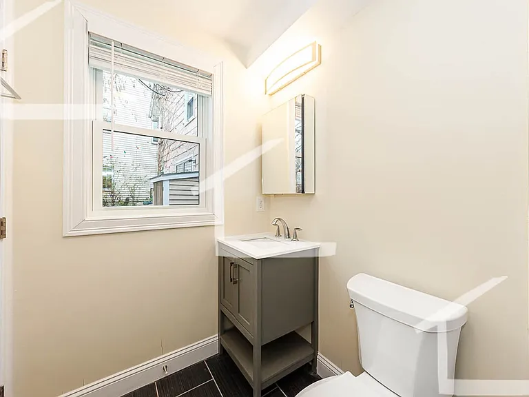 20 Albion St #1A — Photo 28