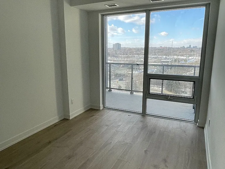 1035 Southdown Rd #801 — Photo 17