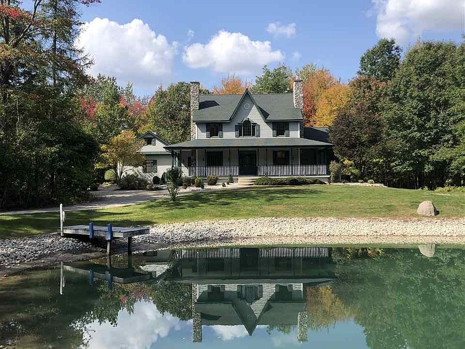 2nd image of 57 E Saiko Rd