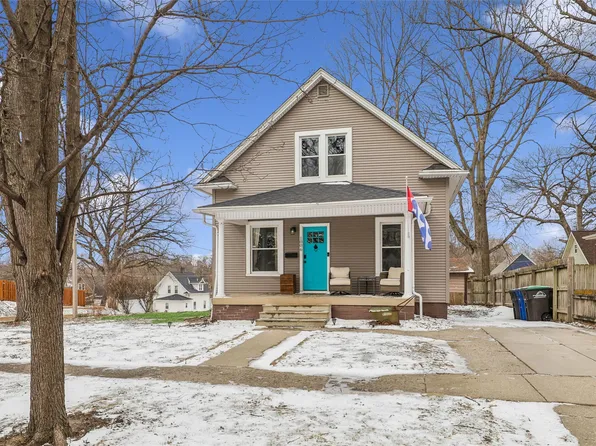 1006 26th St, Des Moines, IA 50311