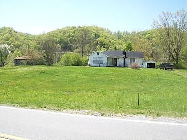 2nd image of 3359 Tazewell Hwy