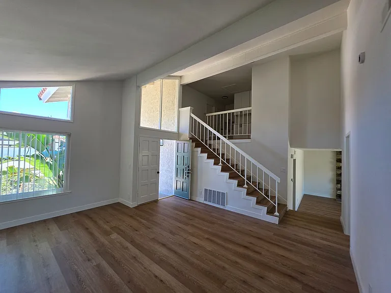 8831 Sailport Dr — Photo 5