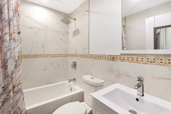 Rented by Pear NYC LLC | media 10