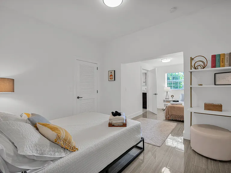 1800 SW 5th Ave — Photo 20