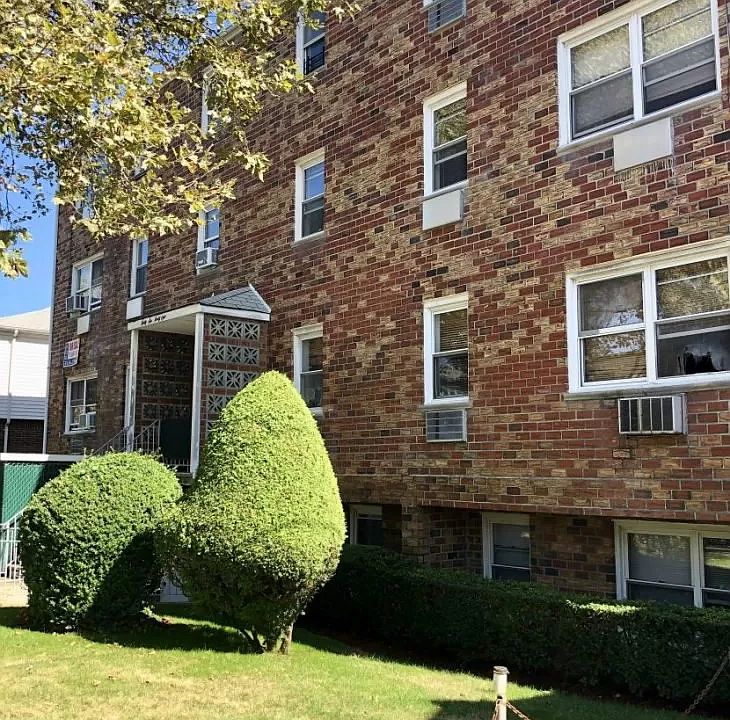 2nd image of 4641 Bedford Ave APT 2L