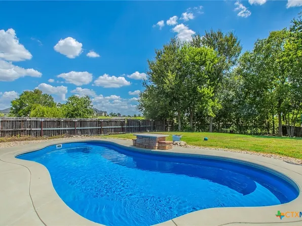 310 Ranger Blvd, Salado, TX 76571