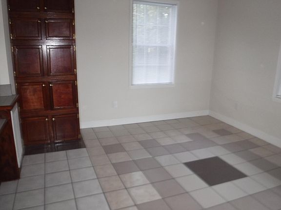 Dining room or living room