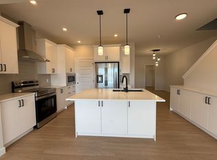 71 Homestead Clos NE, Calgary, AB T3J4N3