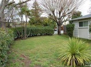 1 Santiago Ct, Novato, CA