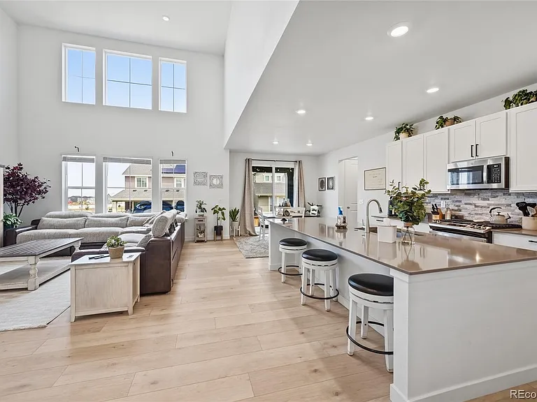 24465 E Evans Dr — Photo 8
