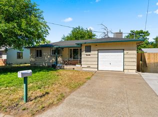2922 East Way, Redding, CA