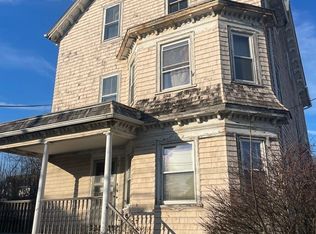 76 Cambridge St, Fall River, MA 02721