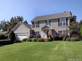 550 Isle Of Pines Rd, Mooresville, NC 28117