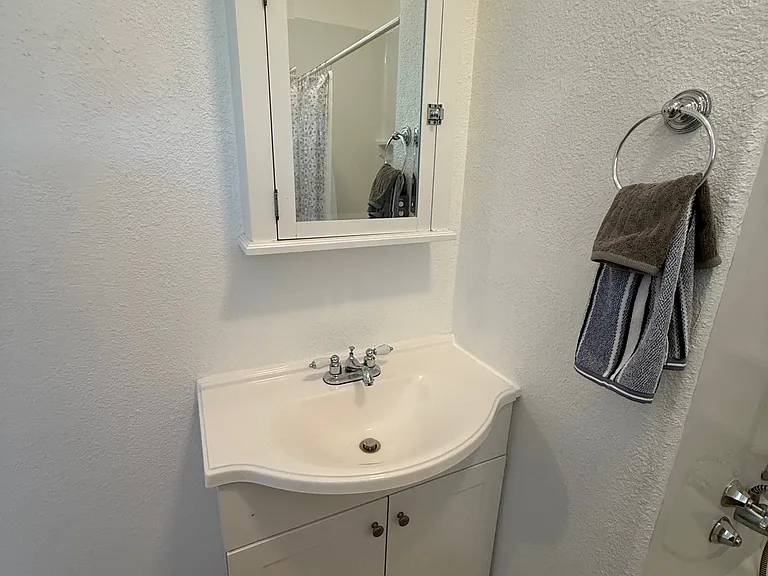 190 Lubeck Rd #11 — Photo 12