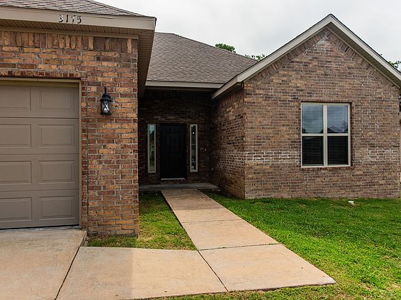 2nd image of 3175 Chelsey Ln