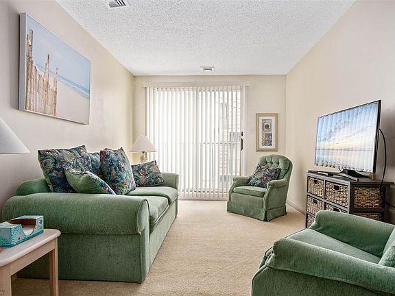 4th image of 23 38th St APT 106
