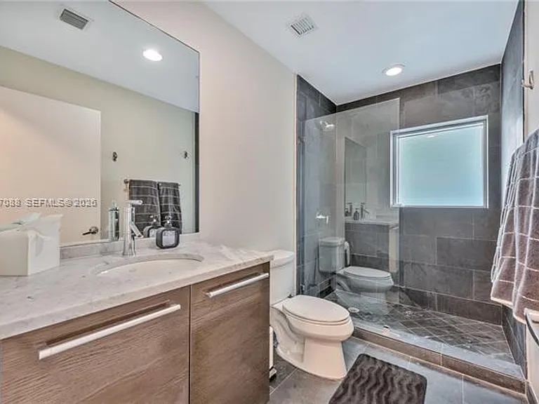 900 Biscayne Blvd #3109 — Photo 21