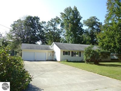 646 Amy Ave, Traverse City, MI, 49686