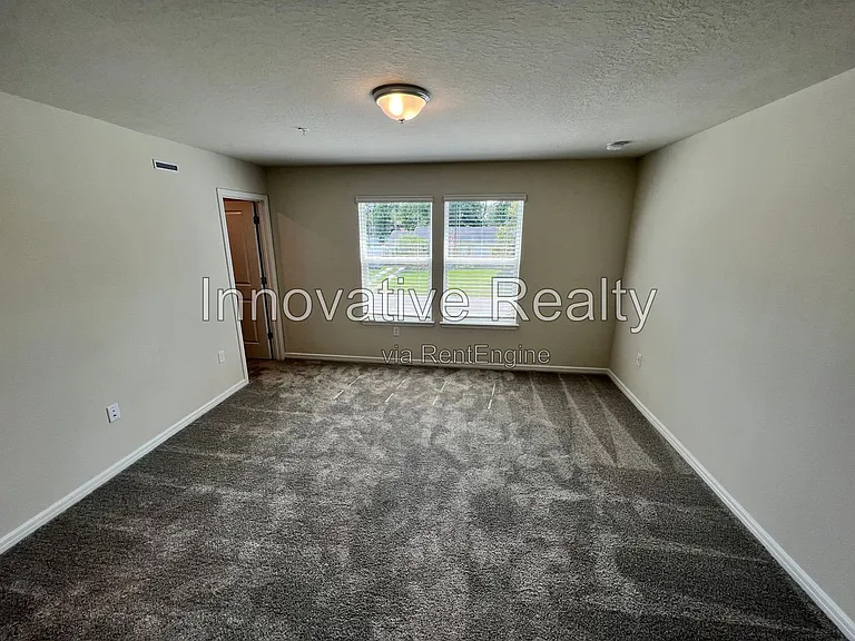 2895 Clever Ln — Photo 12