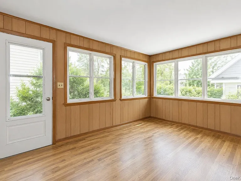 135 Marietta Ave — Photo 10