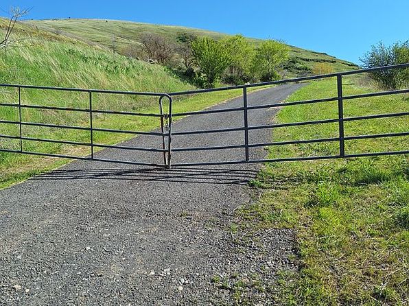 13902 Wawawai Rd