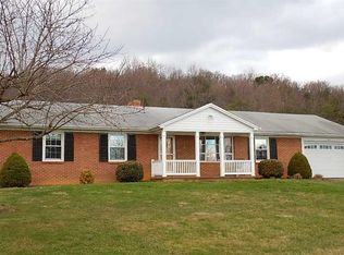 593 Jerusalem Chapel Rd, Churchville, VA 24421