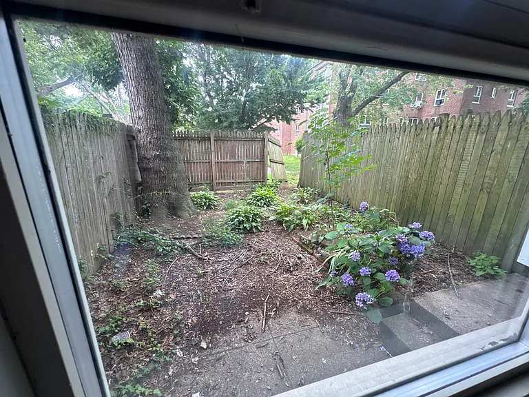 67-02 198th St #3G — Photo 8