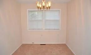 1607 Morehead Ave — Photo 4