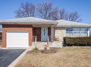 8142 W Berwyn Ave, Chicago, IL