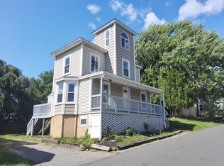 12 Greenville St, Haverhill, MA 01830