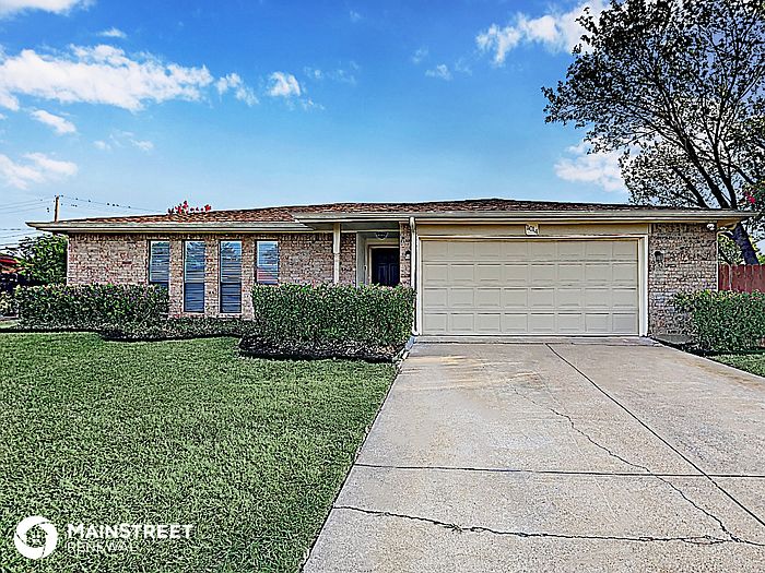 1st image of 1014 Misty Meadow Dr