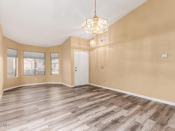 5th image of 12445 W MONTEBELLO Avenue