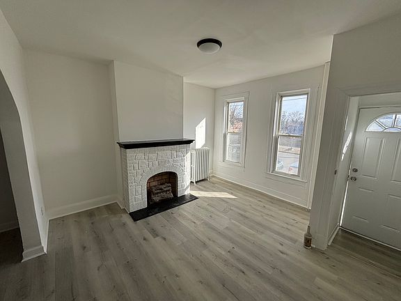 3rd image of 4018 Massachusetts Ave