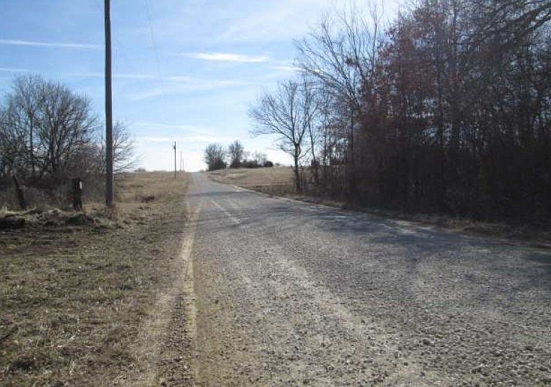 2nd image of 630 SW 1871st Rd