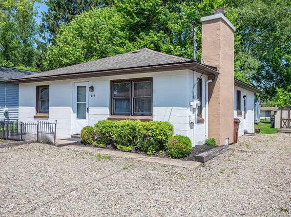 210 Walnut St, Edinboro, PA 16412