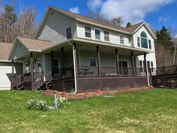 61 Sand Hill Road, Underhill, VT 05489