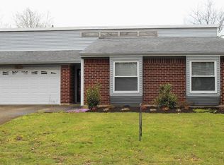3905 Hillside Dr, Lexington, KY 40514