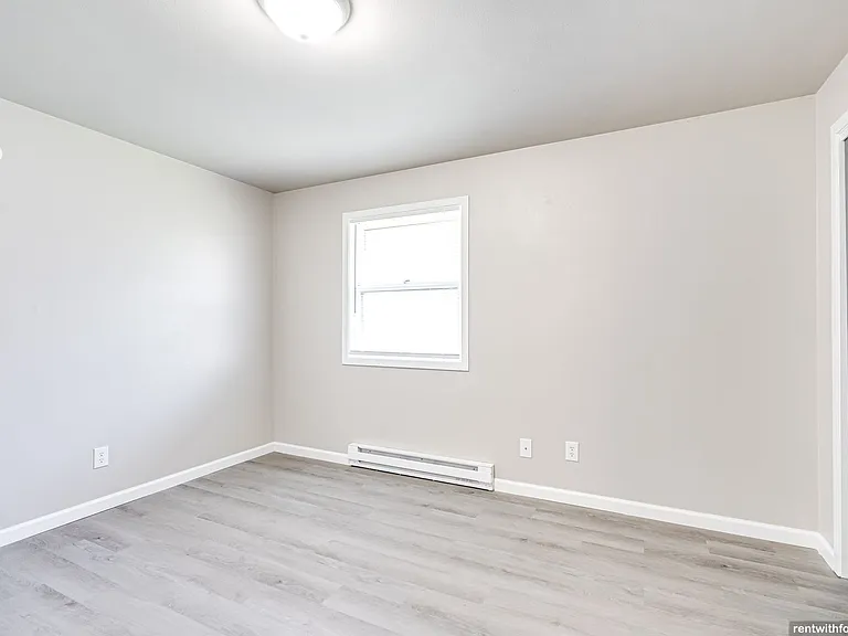 1327 Trader Rd. — Photo 10