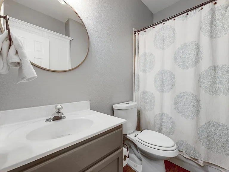411 W Saint Elmo Rd #37 — Photo 22