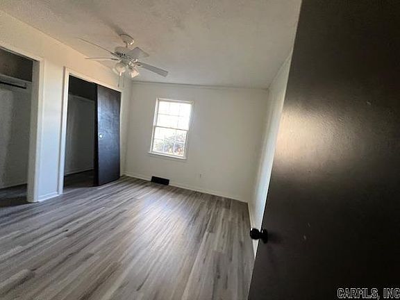 5th image of 508 Cindy St