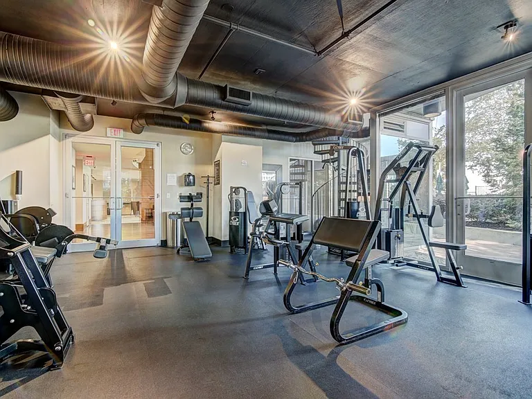 3324 Peachtree Rd NE #1403 — Photo 20
