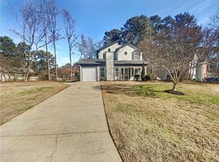 1492 Saint Dunstans Rd, Lithonia, GA 30058