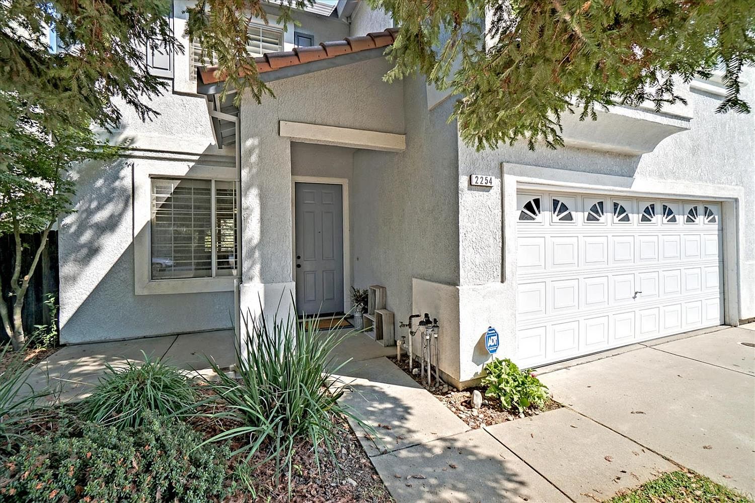 2254 Railway Cir, Gold River, CA 95670 | Zillow