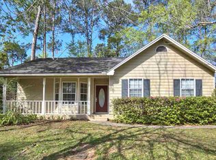 3242 Earl Dr, Tallahassee, FL 32309