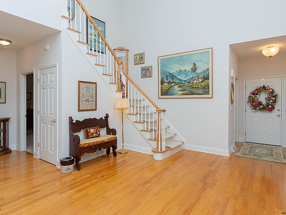 4th image of 30 Cheshire Way