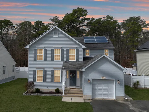 435 Poplar Ave, Galloway, NJ 08205