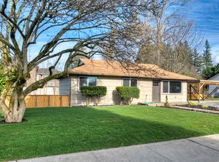 3912 NE 23rd Pl, Renton, WA 98056