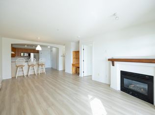 1420 Parkway Blvd #208, Coquitlam, BC V3E 3J6