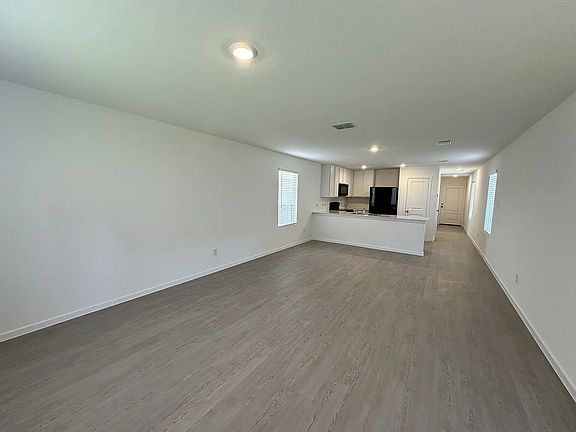 Living Room/Kitchen